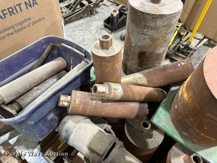 image for item EQ6522 (2) core drills