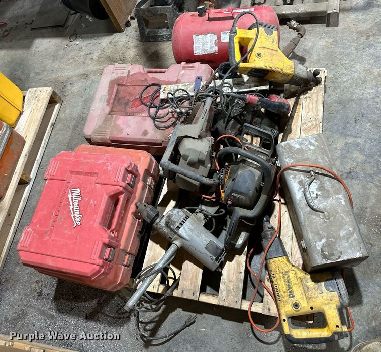 image for item EQ6524 Tools