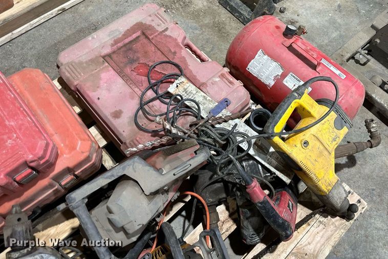 image for item EQ6524 Tools