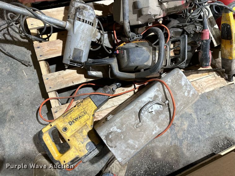 image for item EQ6524 Tools