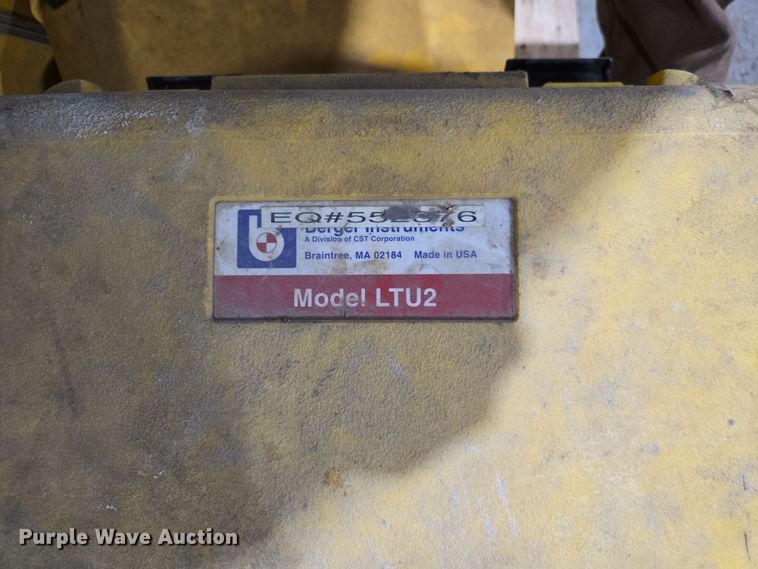 image for item EQ6525 Surveying equipment and pipe lazer