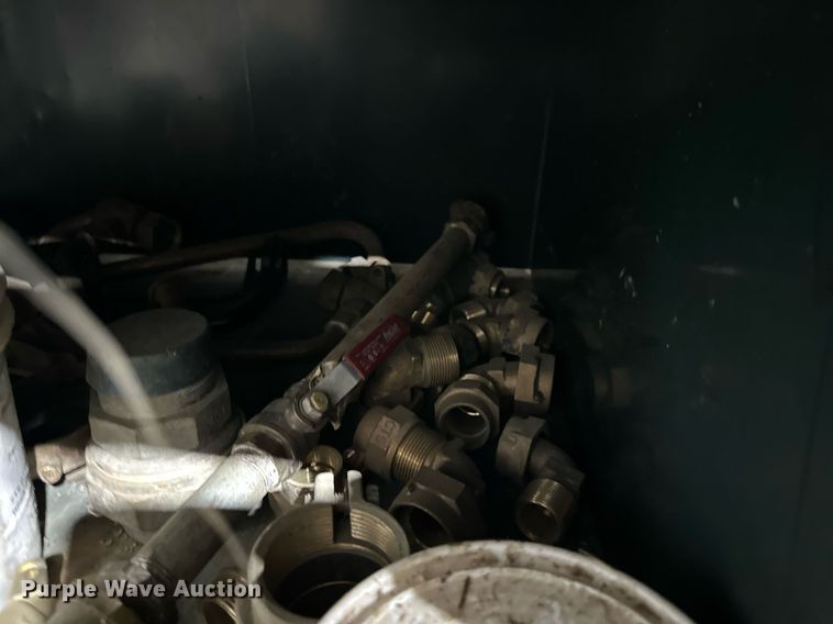 image for item EQ6527 Brass pipe fitting