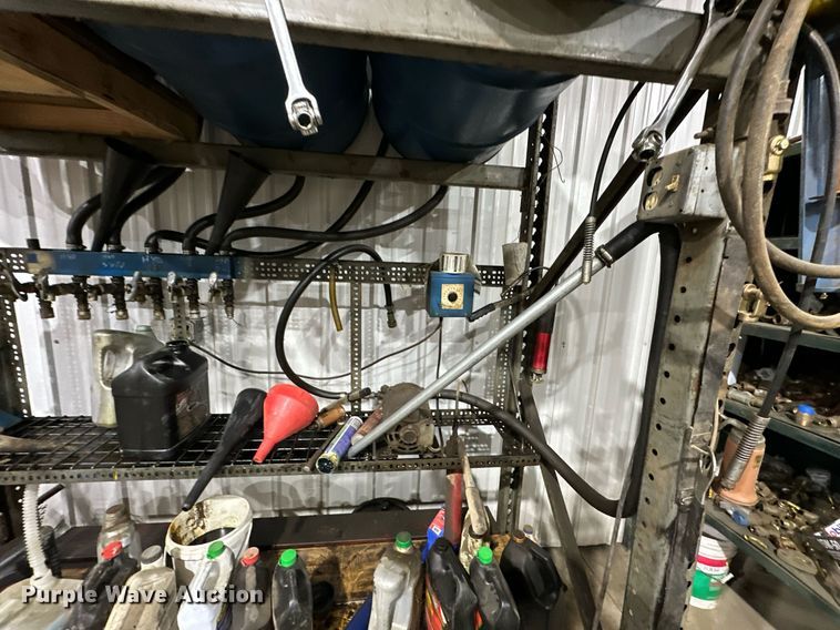 image for item EQ6528 Oil system