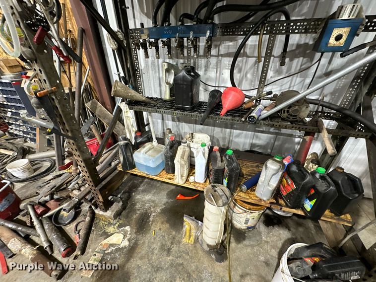 image for item EQ6528 Oil system