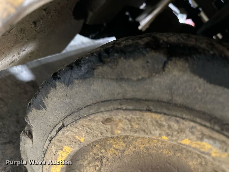 image for item EQ6529 Baker FID020 forklift