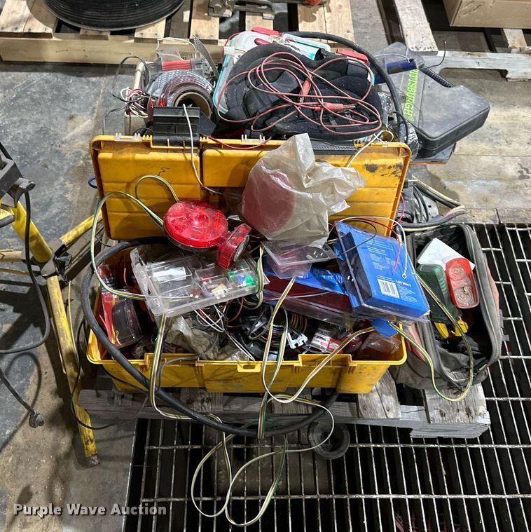 image for item EQ6532 Electrical tools