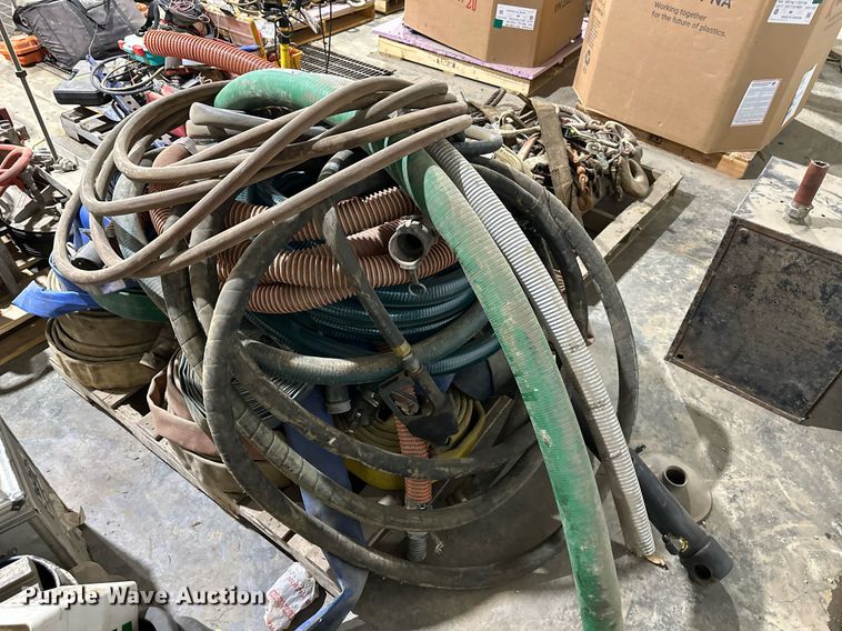 image for item EQ6533 Hoses