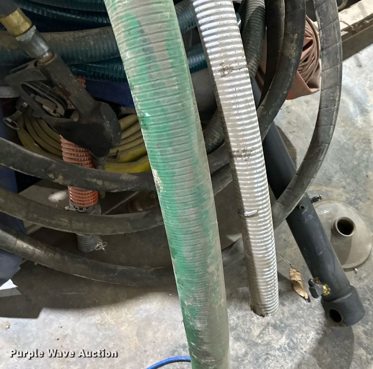 image for item EQ6533 Hoses