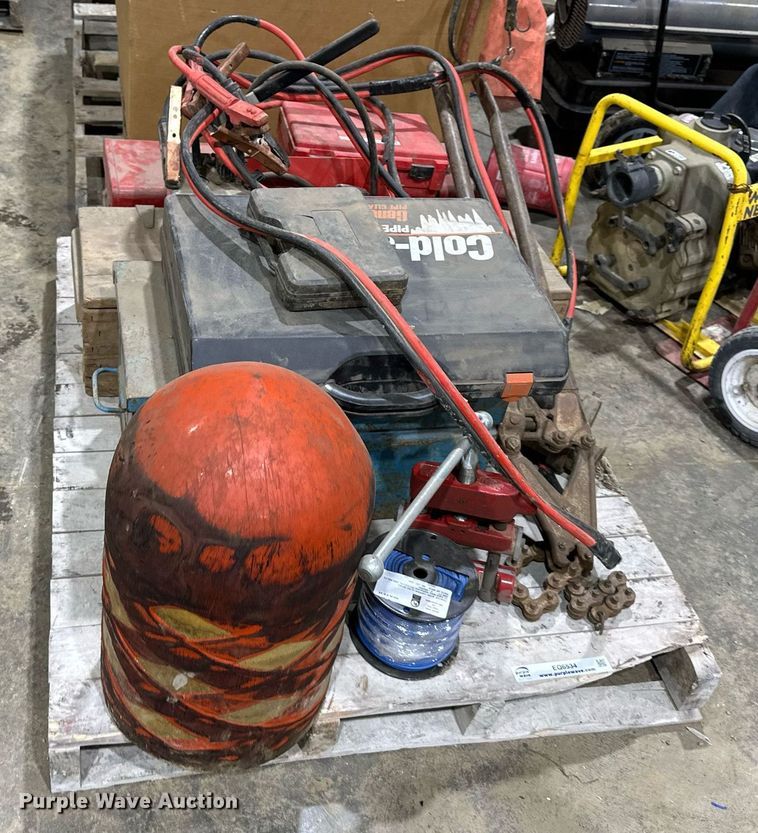 image for item EQ6534 Tapping machine