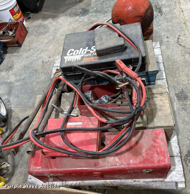 image for item EQ6534 Tapping machine