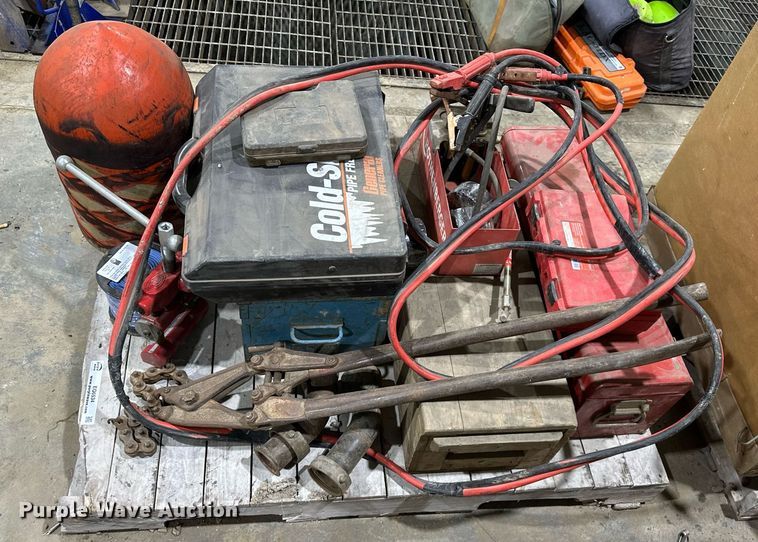 image for item EQ6534 Tapping machine