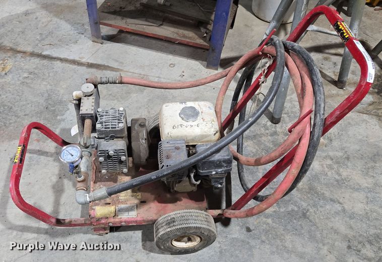 image for item EQ6548 Rex 465000 test pump 