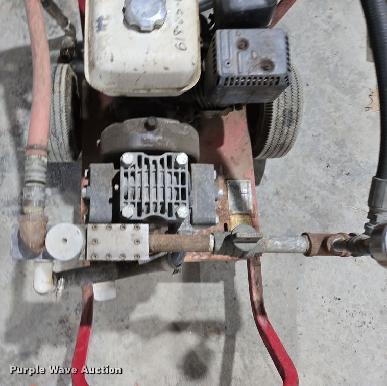 image for item EQ6548 Rex 465000 test pump 