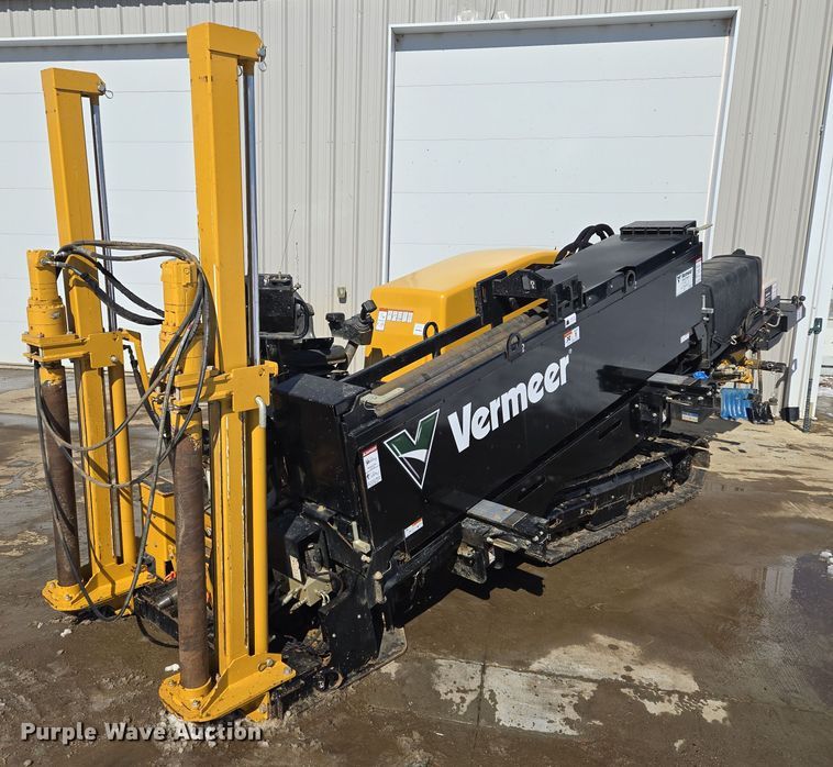 image for item EQ6562 2020 Vermeer D24x40III Navigator S3 directional boring unit