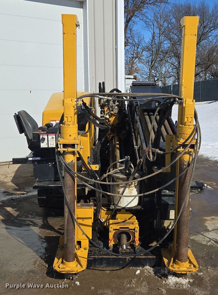 image for item EQ6562 2020 Vermeer D24x40III Navigator S3 directional boring unit