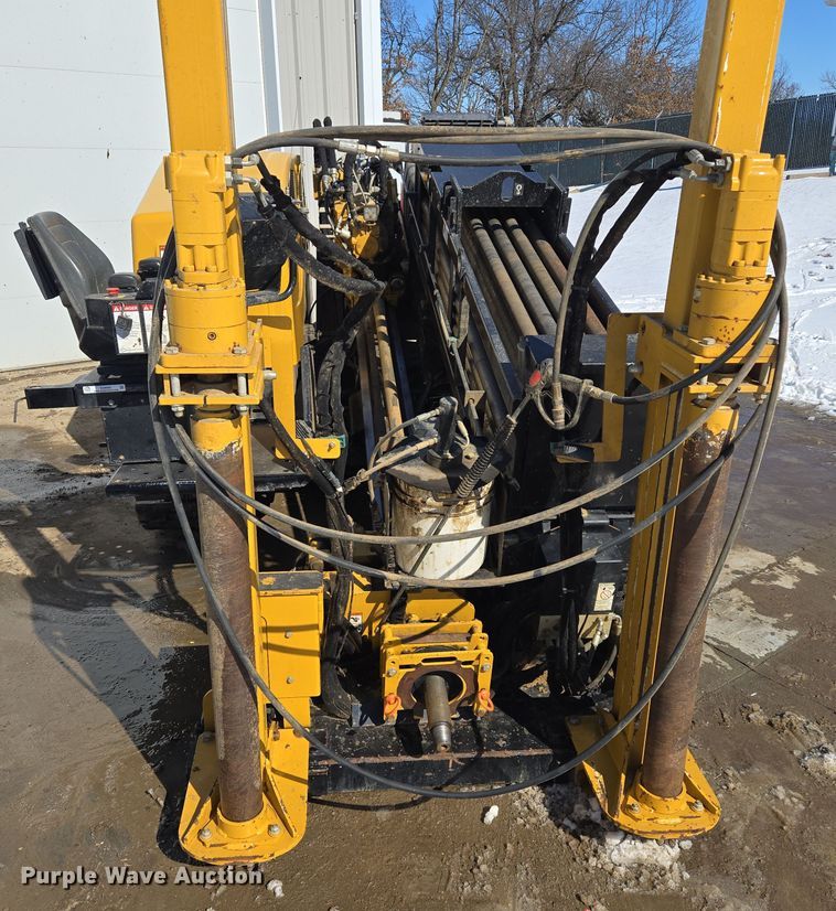 image for item EQ6562 2020 Vermeer D24x40III Navigator S3 directional boring unit