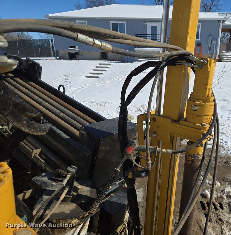 image for item EQ6562 2020 Vermeer D24x40III Navigator S3 directional boring unit