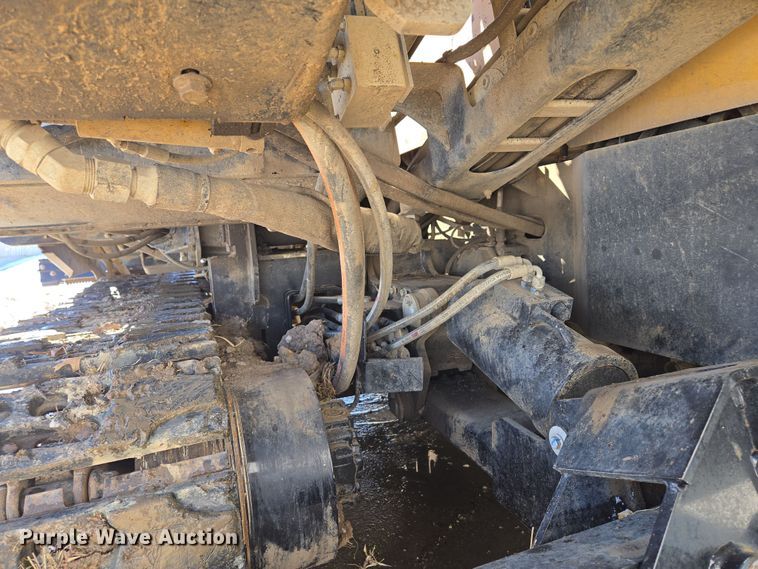 image for item EQ6562 2020 Vermeer D24x40III Navigator S3 directional boring unit