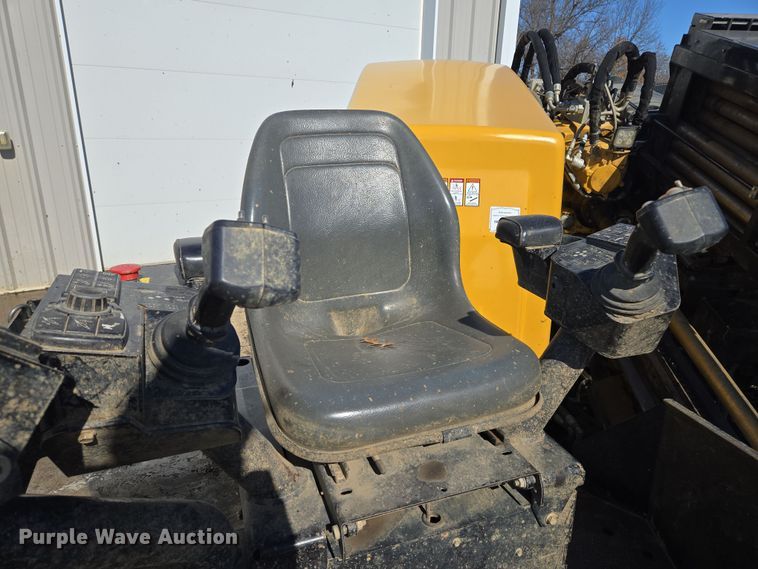 image for item EQ6562 2020 Vermeer D24x40III Navigator S3 directional boring unit