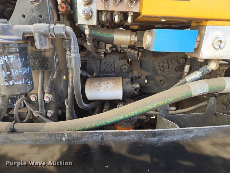 image for item EQ6562 2020 Vermeer D24x40III Navigator S3 directional boring unit