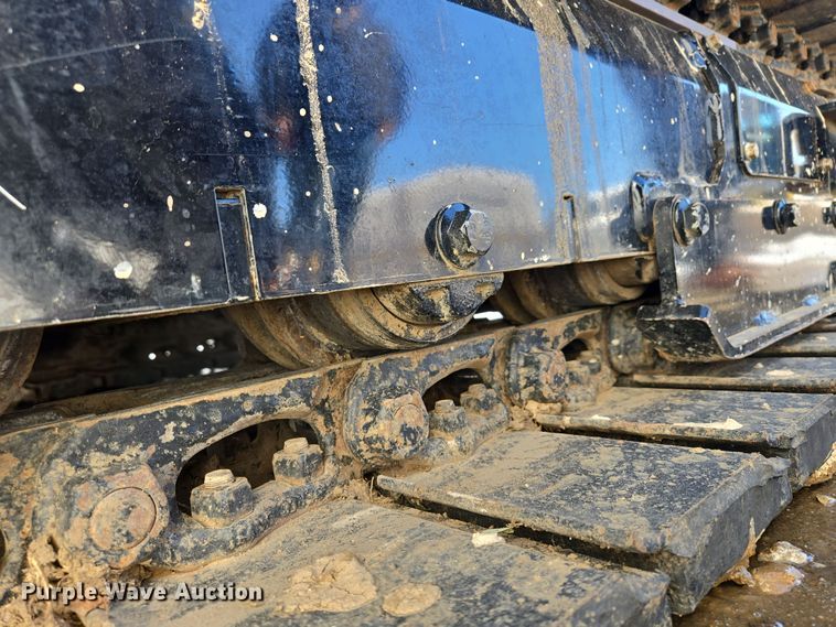 image for item EQ6562 2020 Vermeer D24x40III Navigator S3 directional boring unit