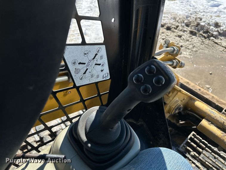 image for item EQ6565 2013 Caterpillar 279C2 tracked skid steer loader