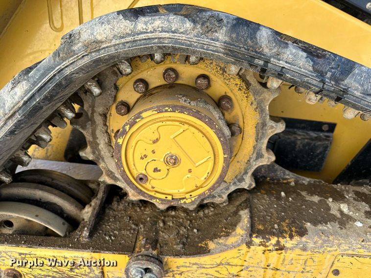 image for item EQ6565 2013 Caterpillar 279C2 tracked skid steer loader