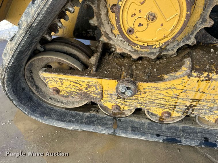 image for item EQ6565 2013 Caterpillar 279C2 tracked skid steer loader