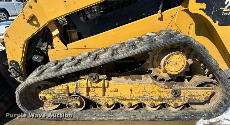 image for item EQ6565 2013 Caterpillar 279C2 tracked skid steer loader