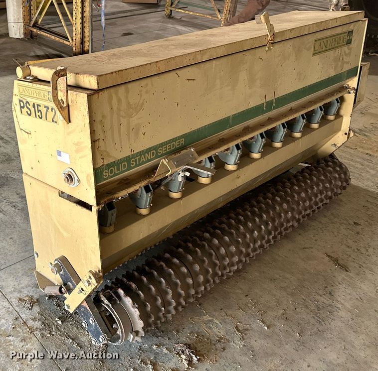 image for item EQ6566 1997 Land Pride PS1572 seeder