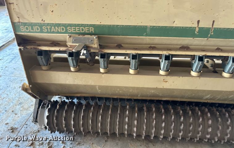 image for item EQ6566 1997 Land Pride PS1572 seeder