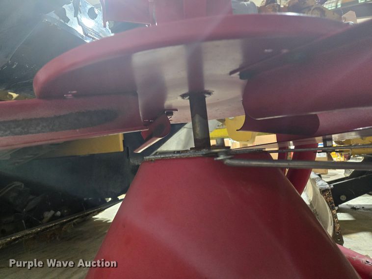 image for item EQ6566 1997 Land Pride PS1572 seeder