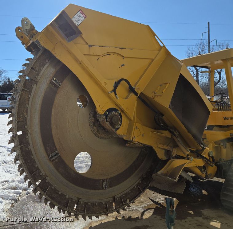 image for item EQ6567 2015 Vermeer RTX1250 rock saw