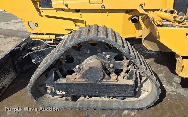 image for item EQ6567 2015 Vermeer RTX1250 rock saw