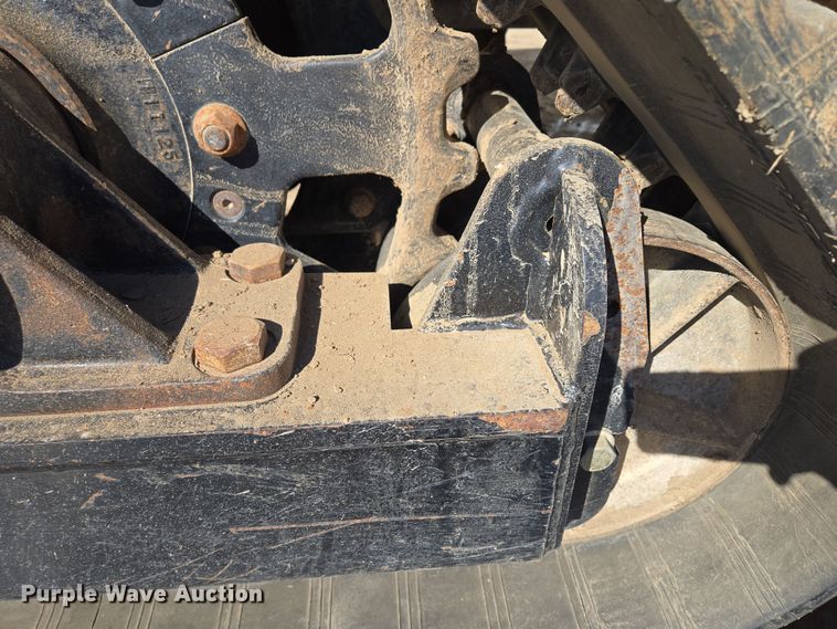 image for item EQ6567 2015 Vermeer RTX1250 rock saw