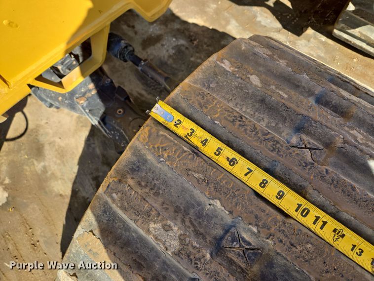 image for item EQ6567 2015 Vermeer RTX1250 rock saw