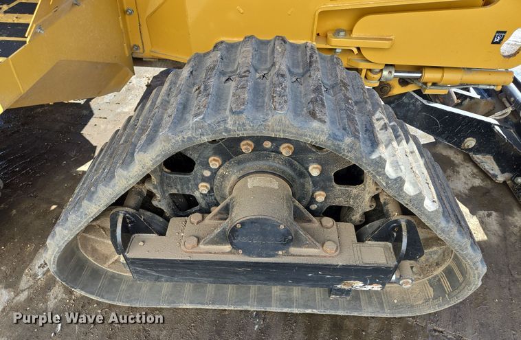 image for item EQ6567 2015 Vermeer RTX1250 rock saw