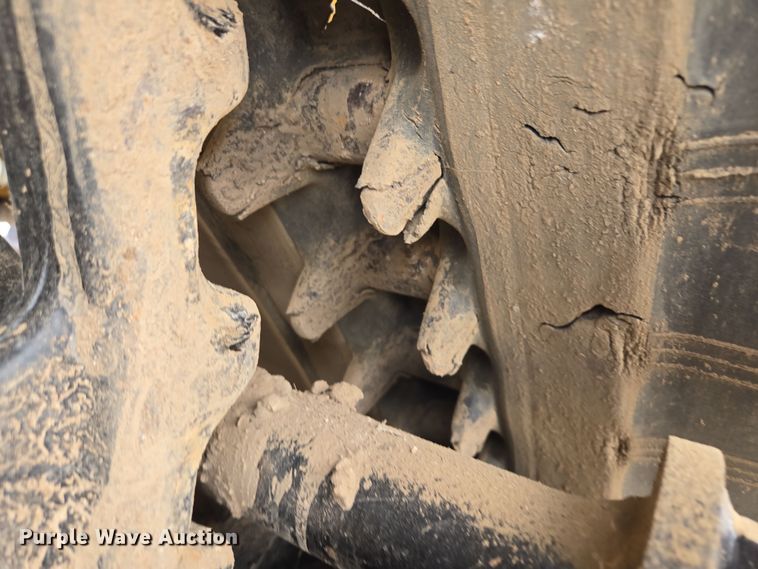 image for item EQ6567 2015 Vermeer RTX1250 rock saw