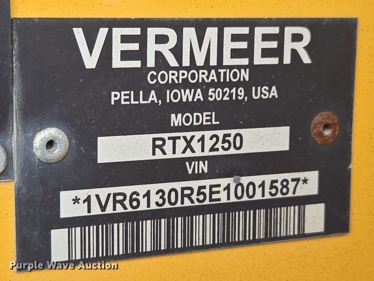 image for item EQ6567 2015 Vermeer RTX1250 rock saw