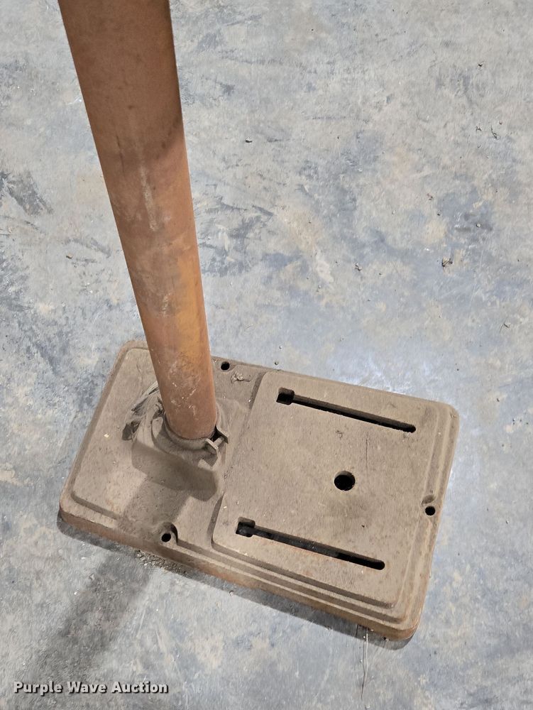 image for item EQ6569 Tools 