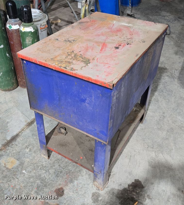 image for item EQ6569 Tools 