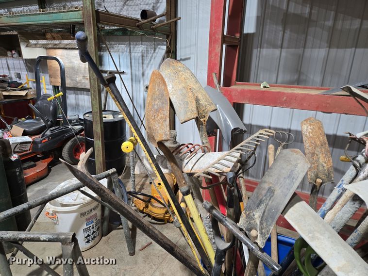 image for item EQ6570 Tools 