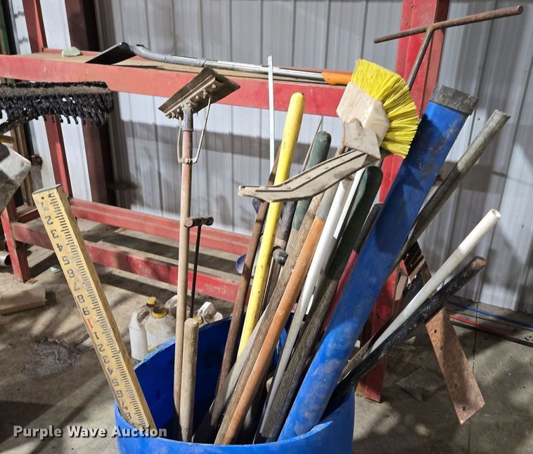 image for item EQ6570 Tools 