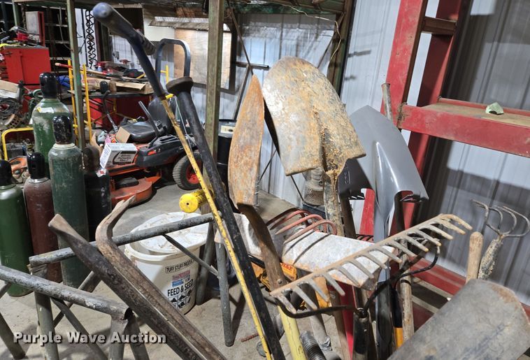 image for item EQ6570 Tools 