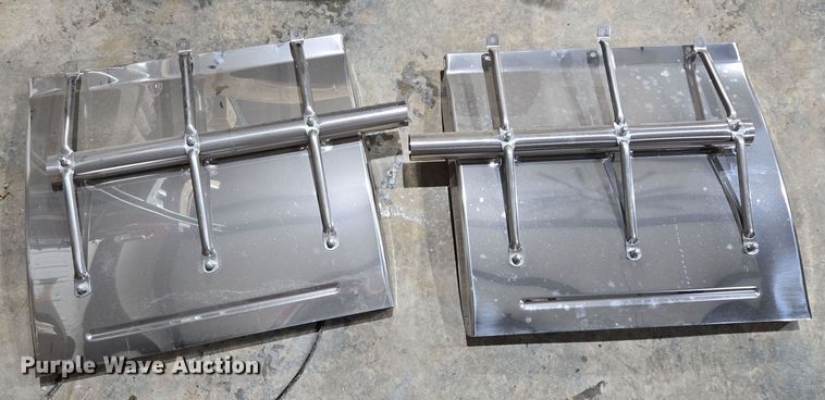 image for item EQ6571 Truck parts 