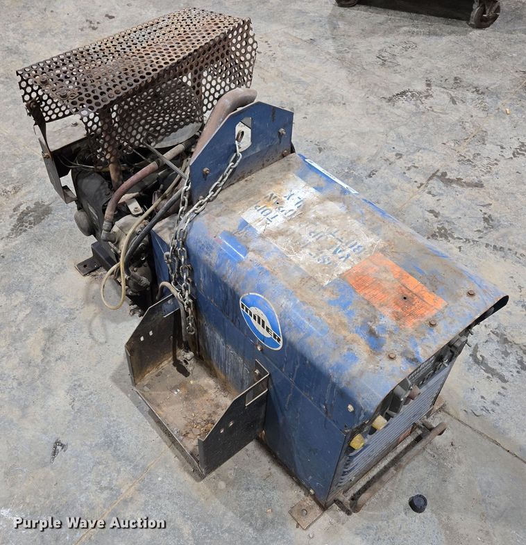 image for item EQ6573 Miller  AEAD-200LE welder/generator