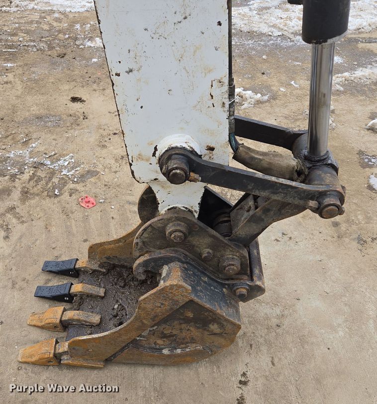 image for item EQ6575 2014 Bobcat  E35 mini excavator