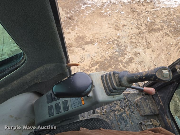 image for item EQ6575 2014 Bobcat  E35 mini excavator