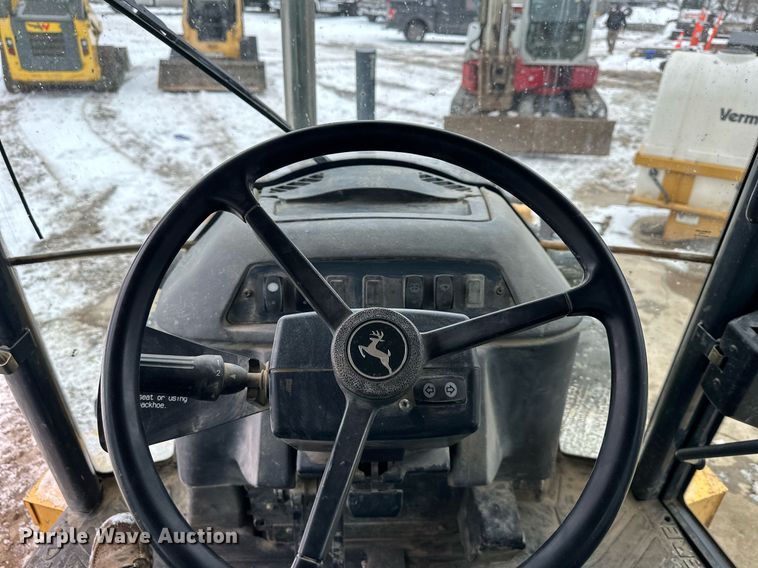 image for item EQ6576 2009 John Deere 410J backhoe