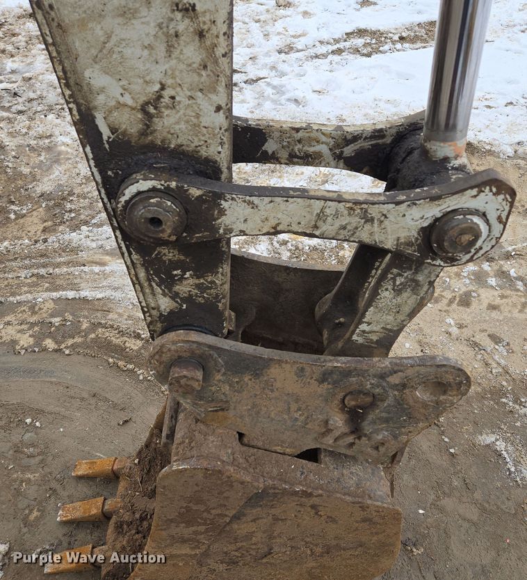 image for item EQ6577 2015 Takeuchi TB280FR mini excavator